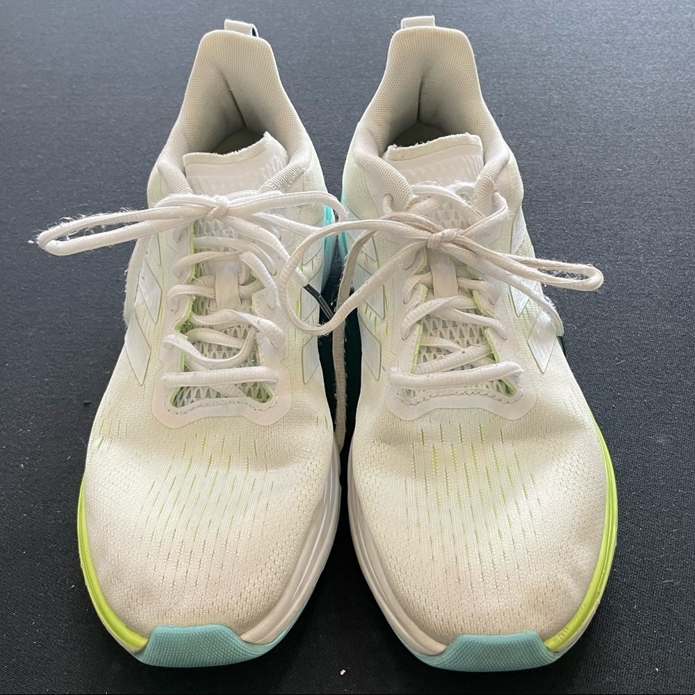 Women’s Response Super Sneaker size 9 - Picture 3 of 8